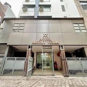 Hotel Amrit